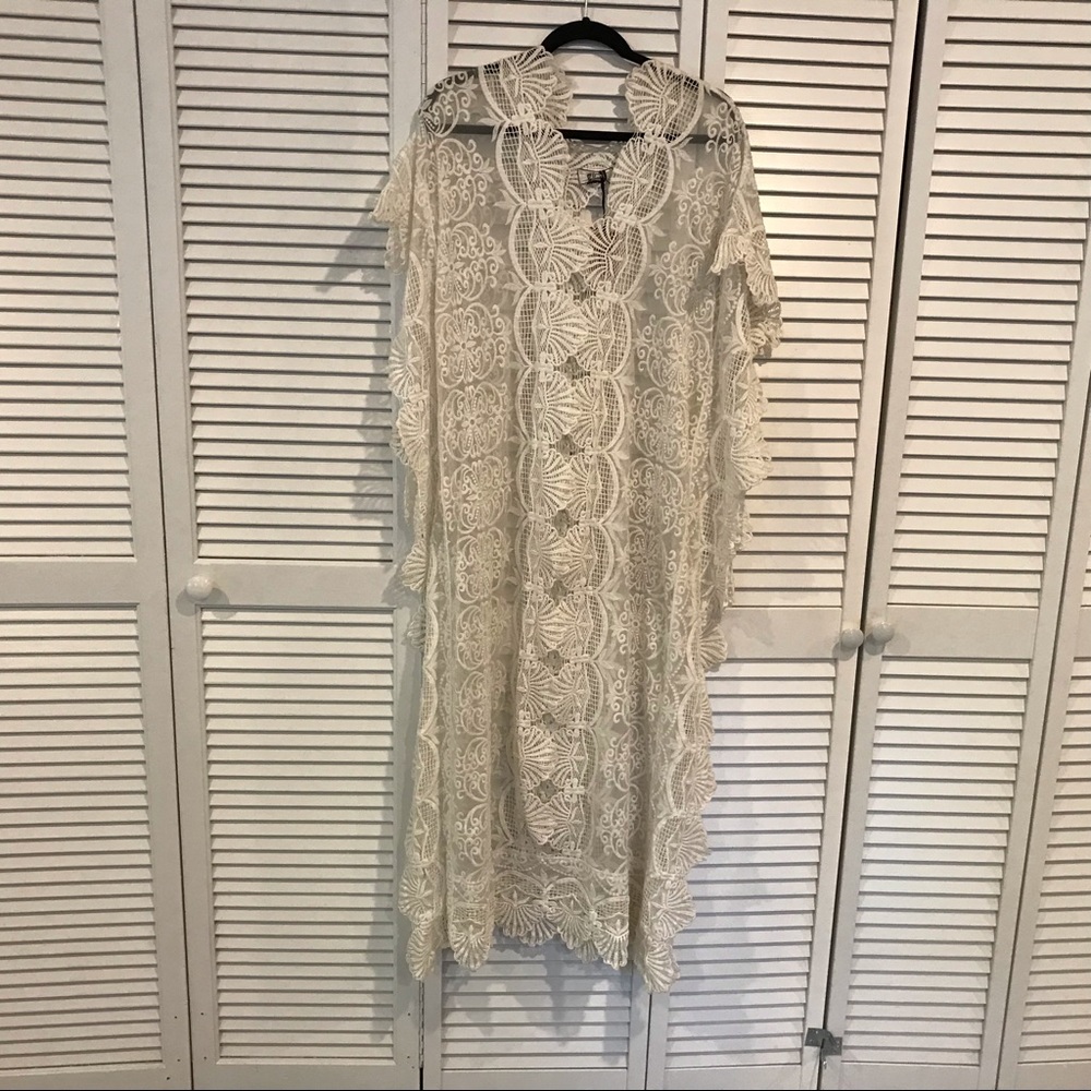 NIGHTCAP SEASHELL LACE CAFTAN MAXI DRESS